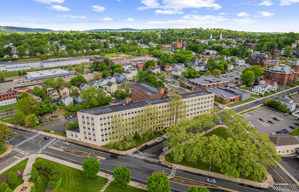 Balletto and Perun of Northeast Private Client Group complete $15.275m sale of The Kennedy Building